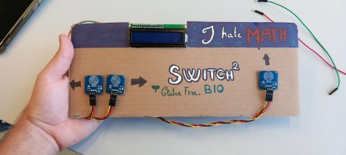 Mini-console réalisée par 2 jeunes : programmation Arduino